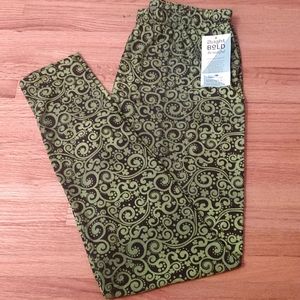 NWT Honey & Lace shamrock leggings